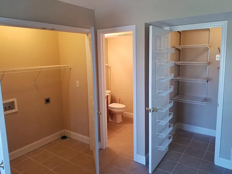 630 Hampton Way — Photo 14