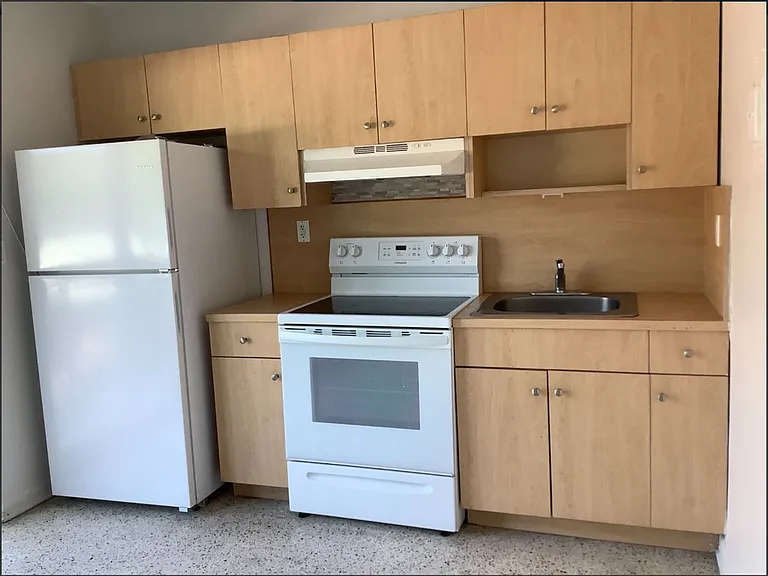 2999 W Flagler St — Photo 6