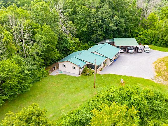 5th image of 300 Wooded Acres