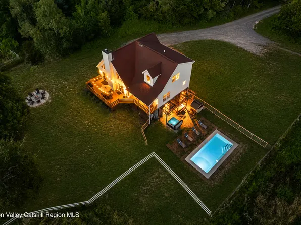 3837 New York 32, Saugerties, NY 12477