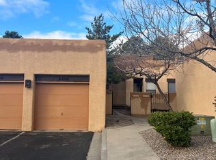 6480 Monte Serrano NE, Albuquerque, NM 87111