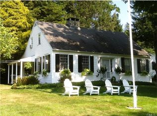 146 Wykeham Rd, Washington, CT 06793