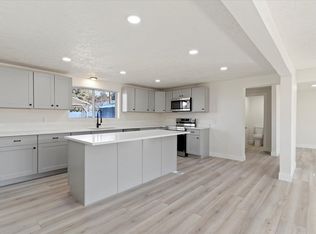 19 E North Canyon Rd, Bountiful, UT 84010