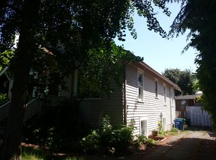 7036 19th Ave NW, Seattle, WA 98117