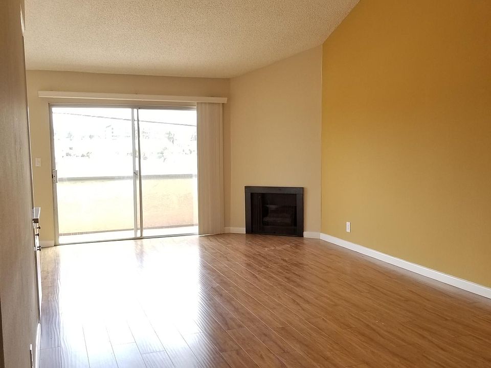 1st image of 3711 Emerald St APT 17