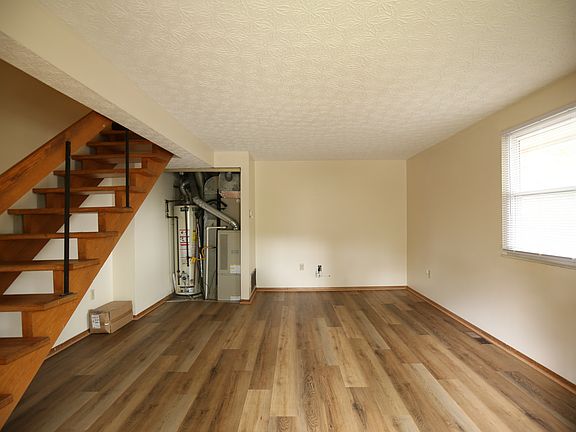 3rd image of 107 W Dodridge St #A