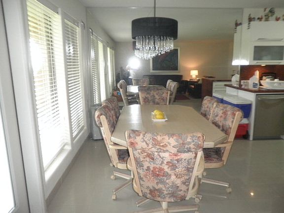 2nd image of 1000 Padre Blvd