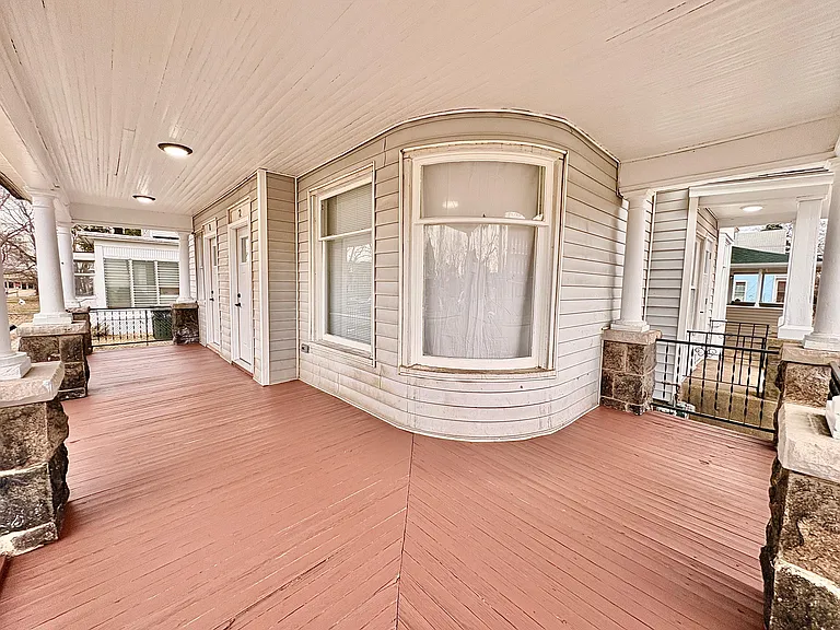 530 S Saint Joseph St #2 — Photo 4