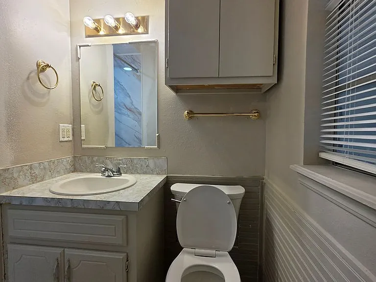 1 Red Oak Rd — Photo 24