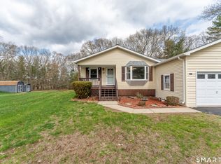 109 Colonial Rd, Plainfield, CT 06374