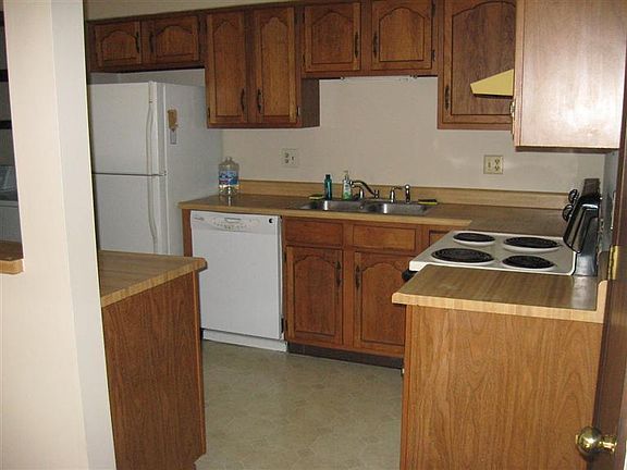 5th image of 1525 Vista Ridge Dr