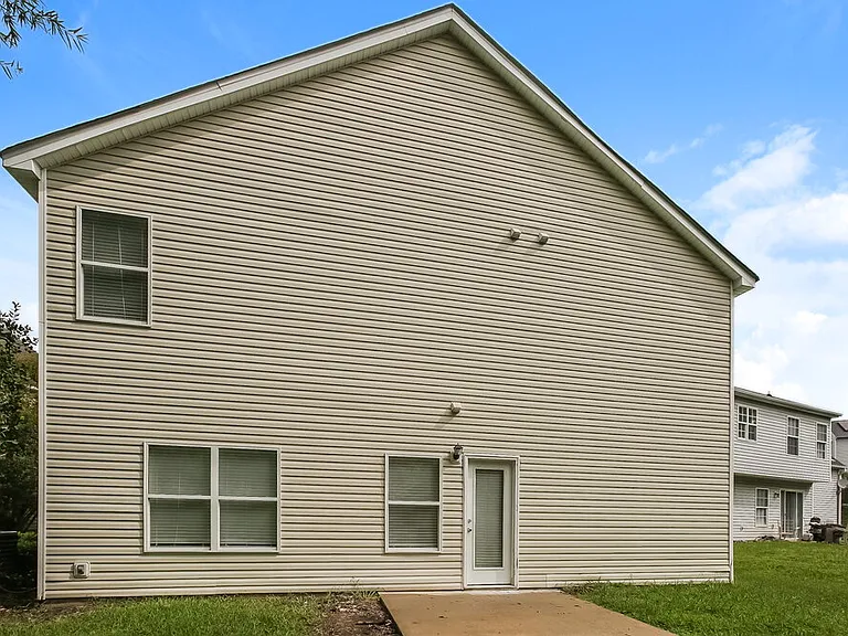 1320 Bray Dr — Photo 17