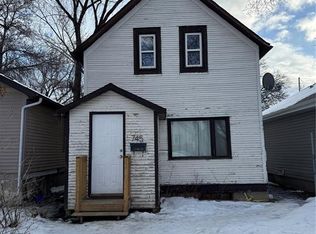 745 Athol STREET, Regina, SK S4T 3B4