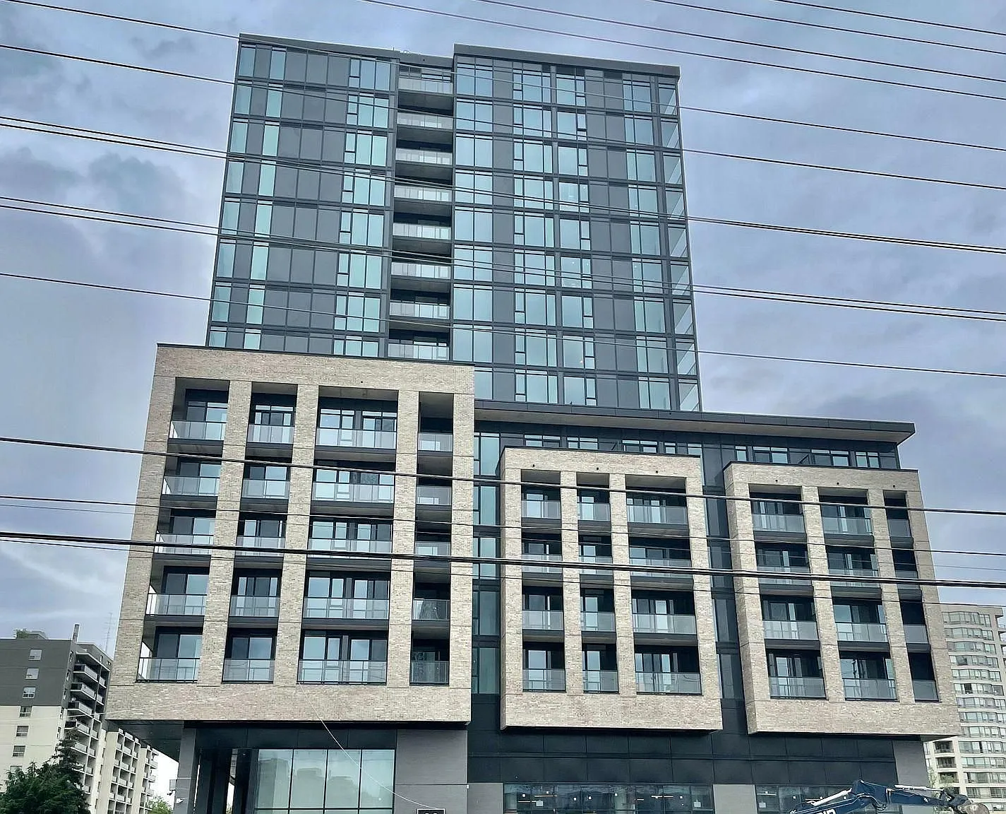 3 bed, $2,950 — Photo 1