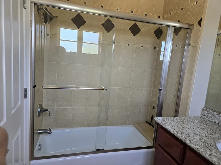 1850 Kickapoo Ct — Photo 7