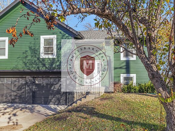 2nd image of 1924 Barber Ave