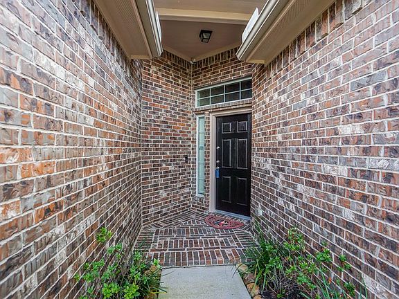 2nd image of 13003 Millstream Bend Ln