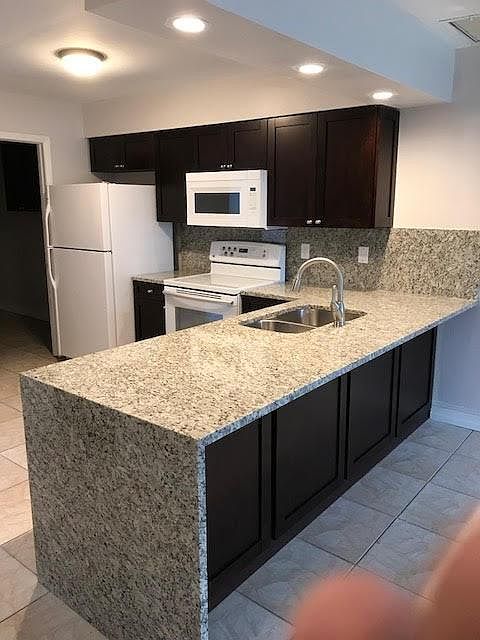 Full granit kitchen water fall