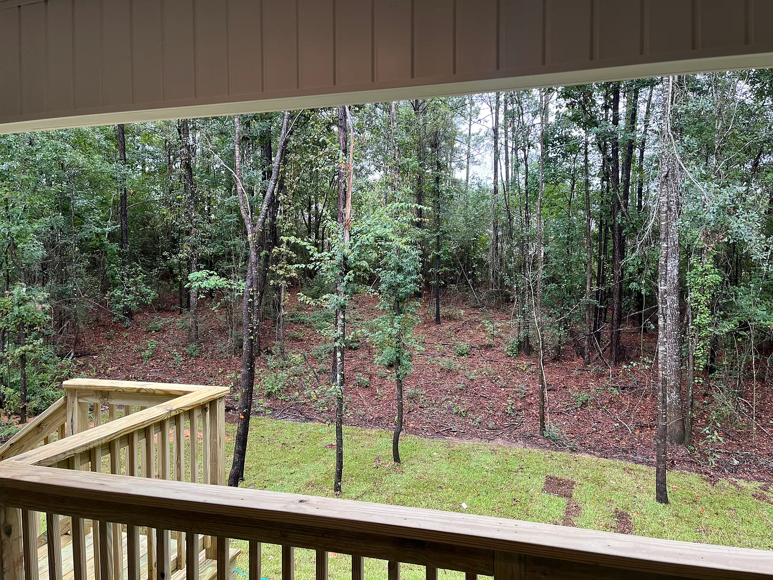 4 bed, 2100 sqft, $2,400 — Photo 4