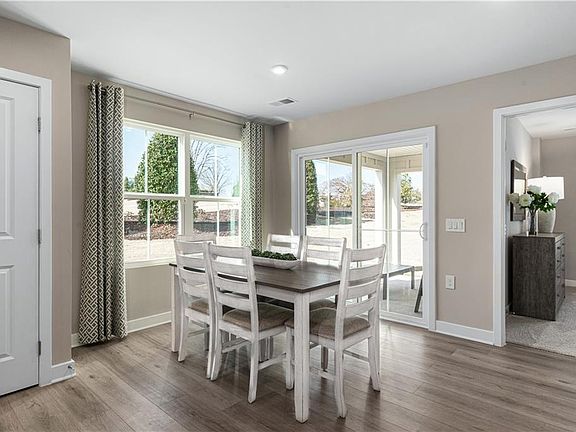 5th image of 3012 Trinkle Rd #13E