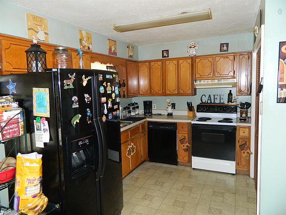 3rd image of 108 Rolling Acres Dr
