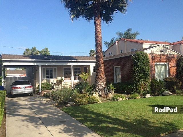 2nd image of 1733 S Durango Ave