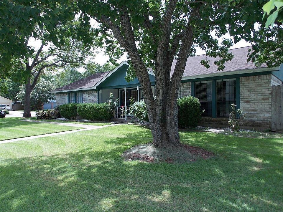 1st image of 101 Tamarisk Trl
