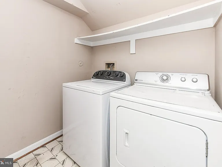 13100 Watchwood Ln — Photo 26