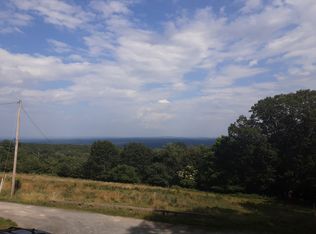 22 Evergreen Ln #A, Bloomingburg, NY 12721