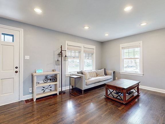 4th image of 5056 S Leamington Ave