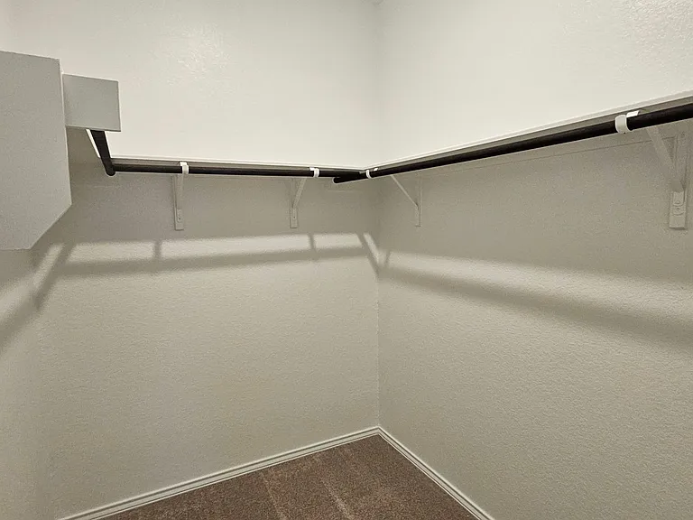 128 Dollars Dr — Photo 20
