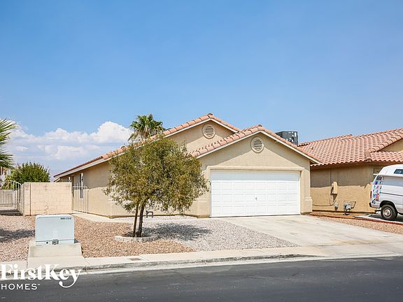 2nd image of 604 Carlos Julio Ave