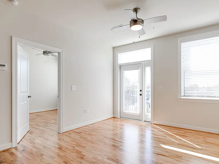 2910 Q St — Photo 32