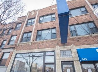 919 W Irving Park Rd APT 3R, Chicago, IL 60613