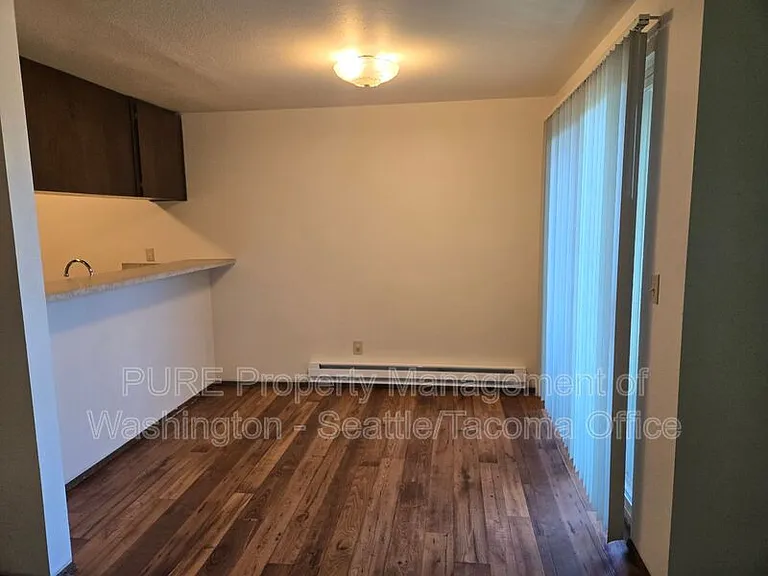 417 SW 155th St #6 — Photo 5