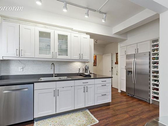2nd image of 135 Eastern Pkwy APT 3E