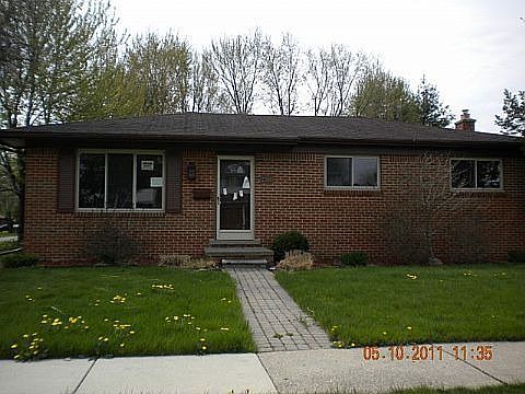 1st image of 2388 Paris Dr