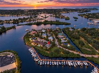 1161 MARINA DRIVE, TARPON SPRINGS, FL 34689