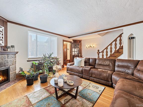 4th image of 7717 82nd Street