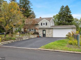 475 Constitutional Dr, Warminster, PA 18974