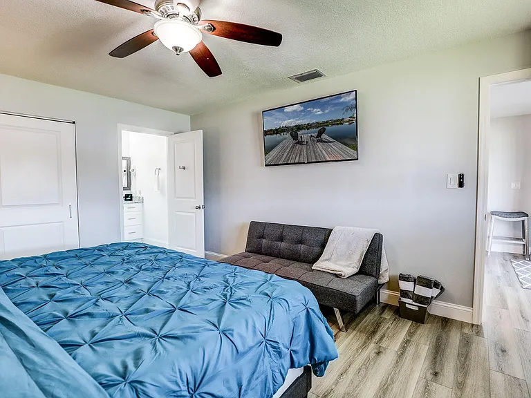 15909 Candle Dr — Photo 24