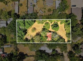 1308 N Sims Ave, Bryan, TX 77803
