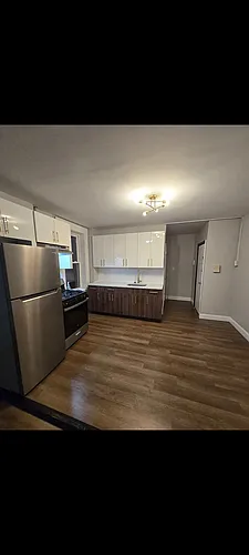 935 Pavonia Ave #4 Photo 1