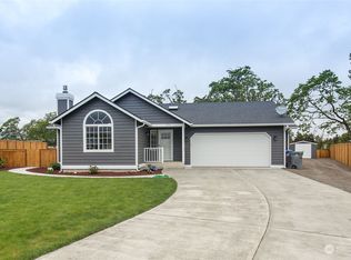 771 N Spencer Farm Pl, Sequim, WA 98382