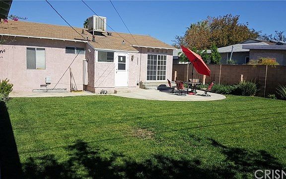 4th image of 12756 Archwood St