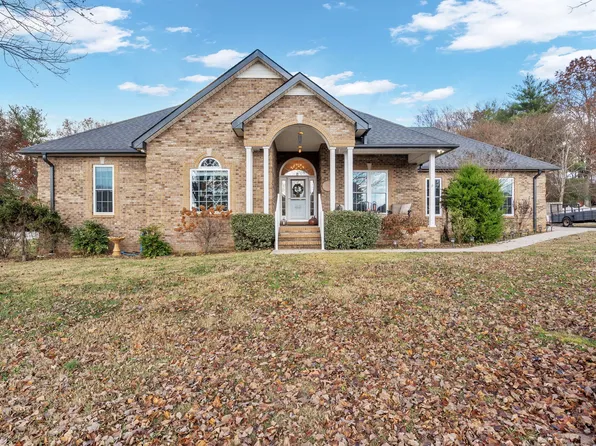 495 Favre Cir, Winchester, TN 37398
