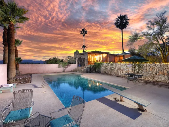 7600 N Village Ave, Tucson, AZ 85704