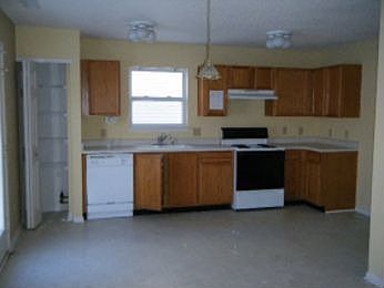5th image of 1922 Orchid Bloom Ln