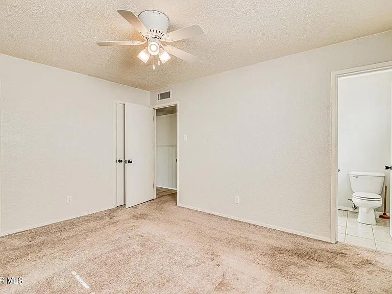 6408 Regal Ln — Photo 12