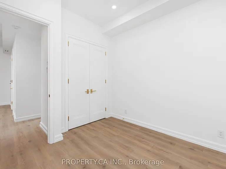 54 Cowan Ave #MAIN — Photo 14